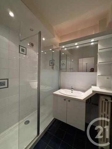 Appartement F3 à vendre  2 pièces - 55,01 m 2   CLAMART  - 92