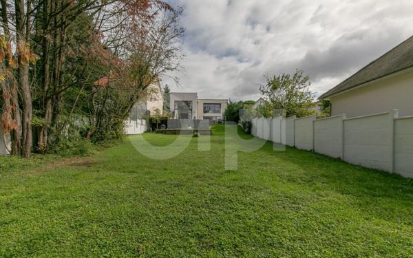 Maison à vendre    7 pièces • 244 m2 Sucy-en-Brie