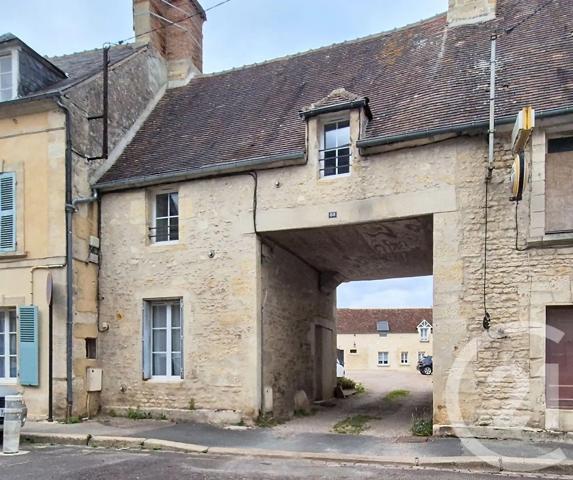 Maison à vendre  3 pièces - 54,85 m 2   ARGENTAN  - 61