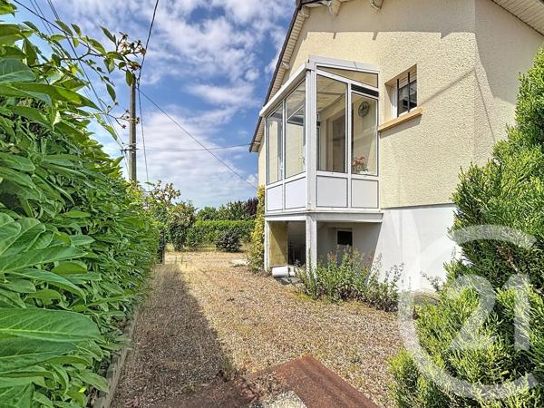 Maison à vendre  3 pièces - 54,85 m 2   ARGENTAN  - 61