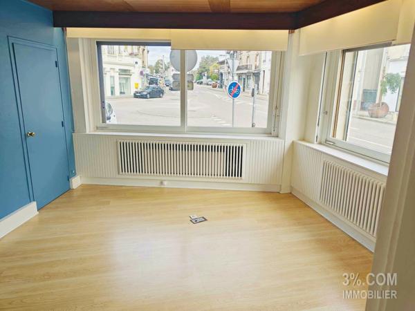 RDC CENTRE-VILLE POMPEY – LOCAL PROFESSIONNEL 87M² AVEC PLACE PARKING PRIVATIVE / COUR/ CAVE Pompey (54340)