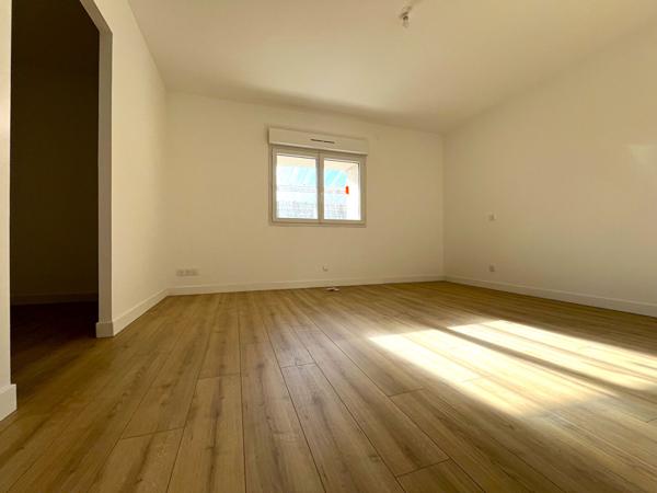 Appartement 4 pièces 143.27 m2