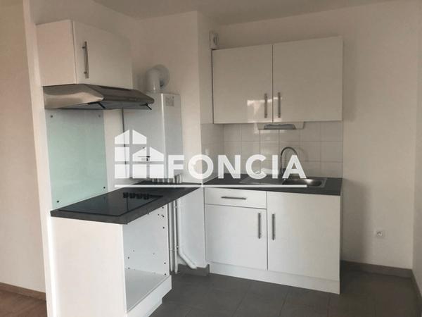 Location Appartement 3 pièces 55.75 m² - 31 RUE EUGENE LECOCQ Bihorel 76420
