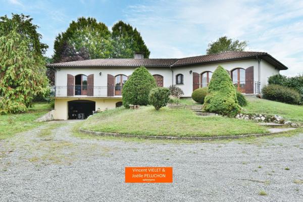 Maison familiale avec sous sol