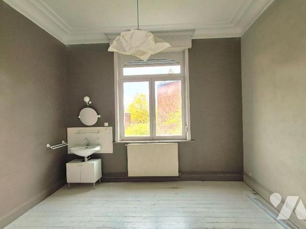 Hôtel particulier d'exception - 407 m² - Tourcoing centre

Situé au c?ur de Tourcoing, dans u...