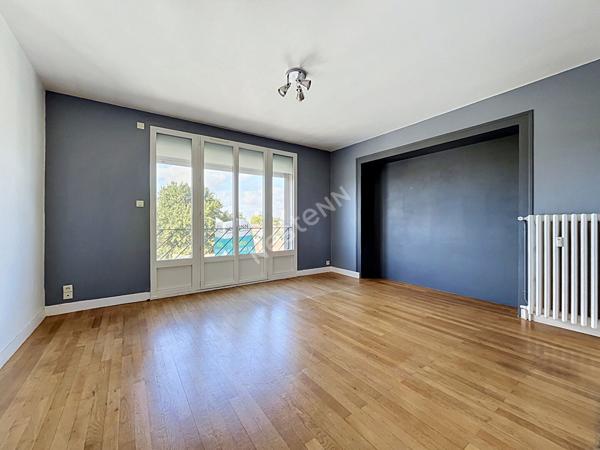 Nantes Rond-point de Vannes / Appartement T3 / 63m² / ascenseur / vue dégagée