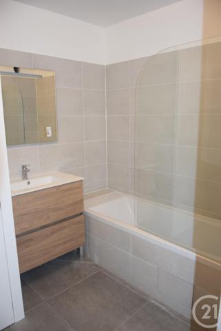 Appartement F3 à vendre  3 pièces - 62,27 m2 MANTES LA JOLIE - 78