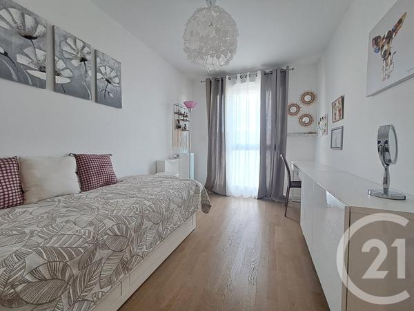 Appartement T4 à vendre  4 pièces - 92,07 m2 CHASSIEU - 69