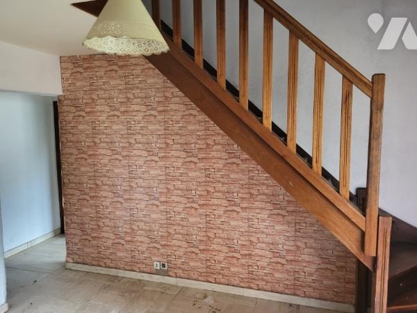 A vendre maison individuelle située à Doullens dans une résidence calme et proche de tous commerces