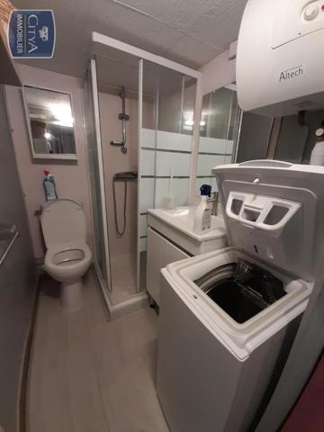 Maison à louer 1 pièce 29.51m²