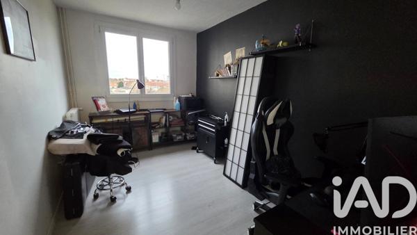 Appartement à vendre 4 pièces 71 m² Châlons-en-Champagne