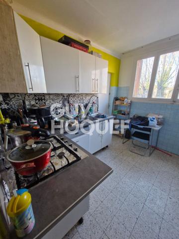 Appartement loué Marseille 3/4 pièce(s) 70 m2 Les Vieux Cyprès.