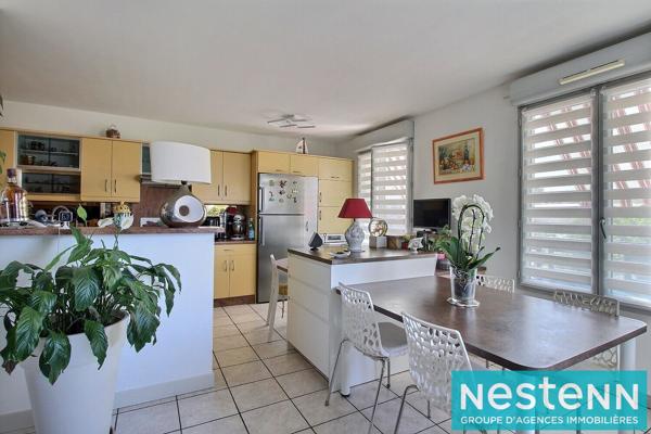 Meyzieu - Rare T4 de 105 m² avec balcon dans résidence de standing