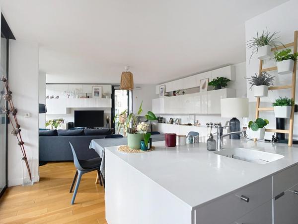 Appartement T4 ensoleillé+ loggia toutes commodités