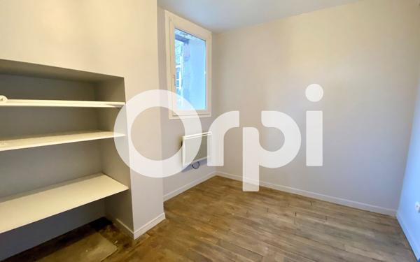 Maison à louer    4 pièces •  Ussac