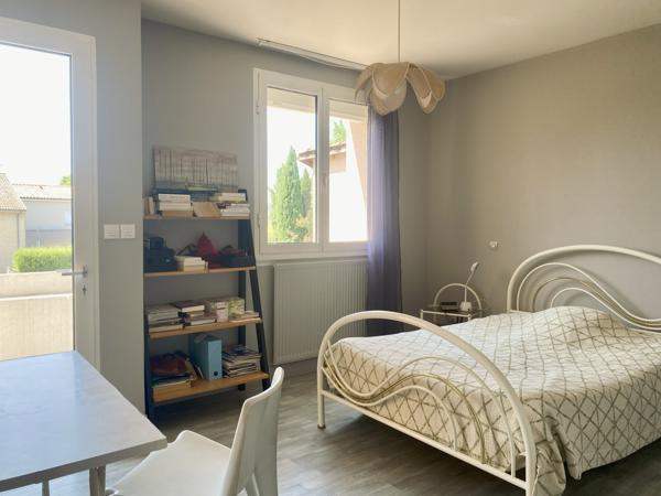 Tain-l'Hermitage (26600) Maison, 4 chambres de 170 m² avec terrain constructible - Tain l'Hermitage centre-sud