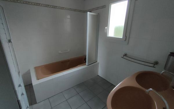 Maison à vendre    4 pièces • 99 m2 Rozay-en-Brie