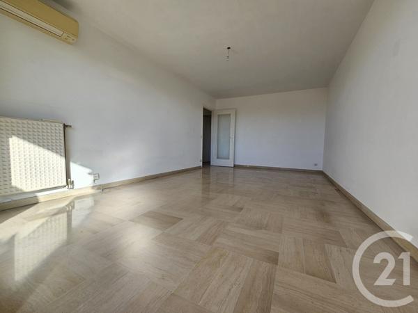 Appartement F3 à vendre  3 pièces - 61,88 m2 ST LAURENT DU VAR - 06