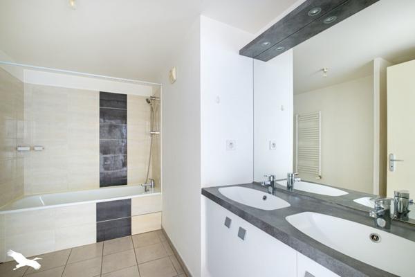 Appartement à vendre 281 000 € Lyon 08 3 p 74 m² DPE C