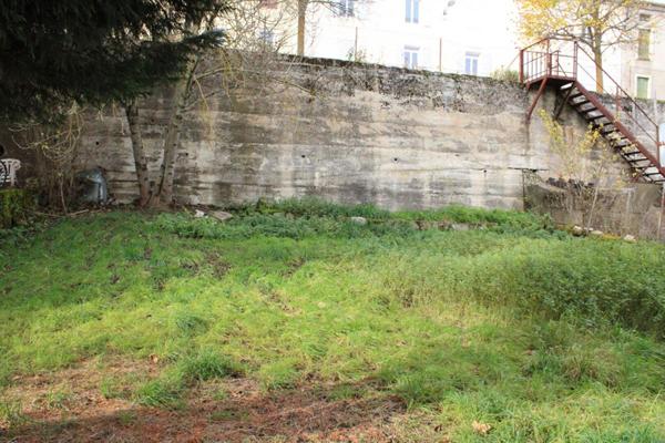 Maison avec jardin et deux appartements