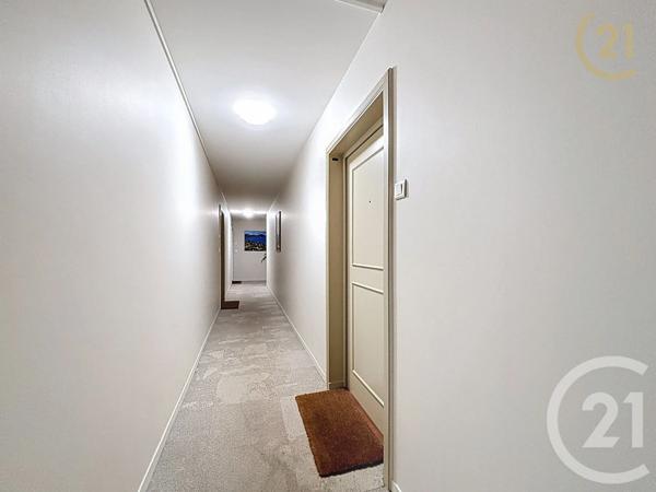Appartement F3 à vendre  3 pièces - 62 m 2   SENS  - 89