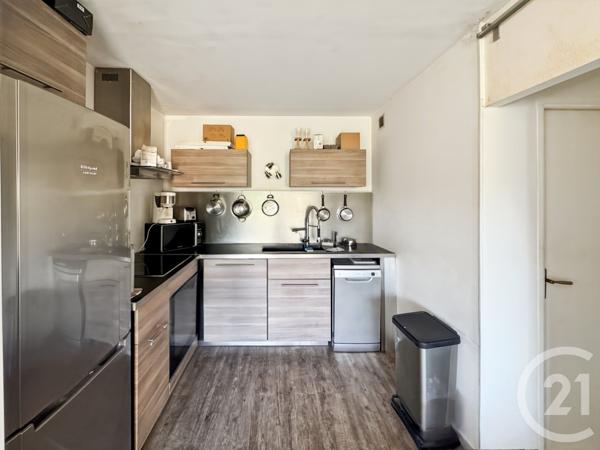 Appartement T3 à vendre  3 pièces - 56,62 m2 MARSEILLE - 13011