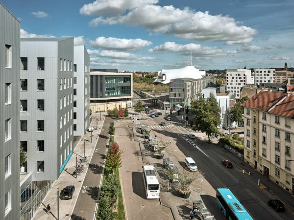BUREAUX à LOUER de 170 m²