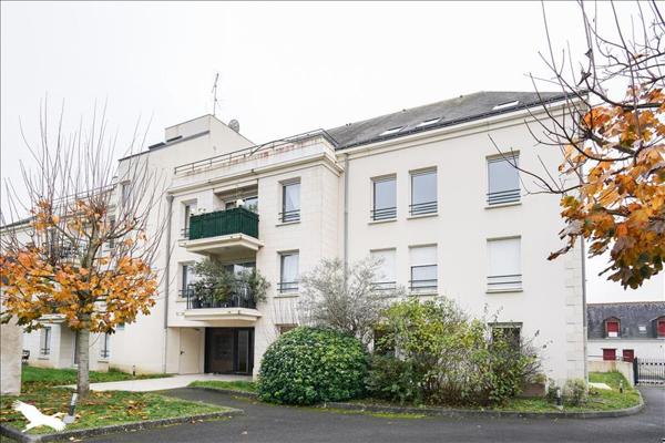 Appartement à vendre |  Saint-Cyr-sur-Loire |  4 pièces | 98 m²