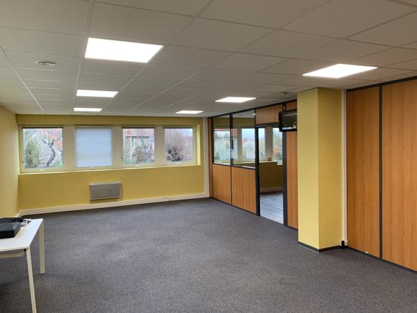 BUREAUX DE 66 M2 - À LOUER - À ORLÉANS DROITS DE L'HOMME (45)