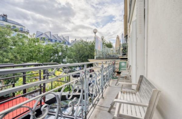 Bureaux à louer à PARIS 75010