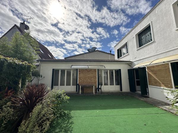 94500 Champigny-sur-Marne – Local mixte 80m2 avec jardin privatif de 60m2