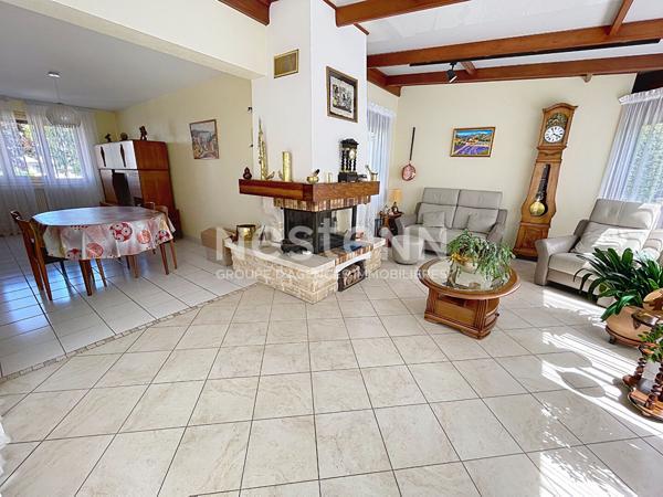 A vendre Maison de 5 pièces de 90 m² à Plaisir - quartier centre-ville