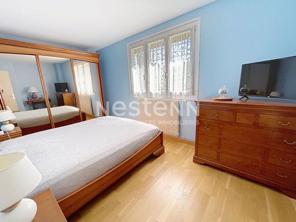 A vendre Maison de 5 pièces de 90 m² à Plaisir - quartier centre-ville