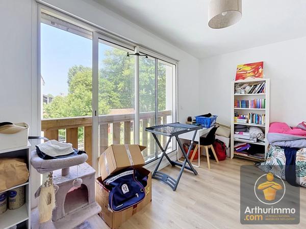Vente                                                      Maison de ville
                        
                     3 pièces                      65 m2                     à Mimizan