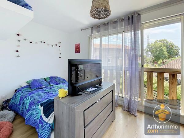 Vente                                                      Maison de ville
                        
                     3 pièces                      65 m2                     à Mimizan
