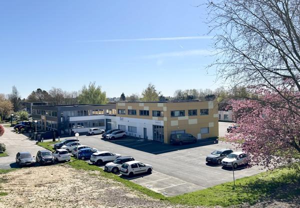 Bureaux à louer à MONT SAINT AIGNAN 76130