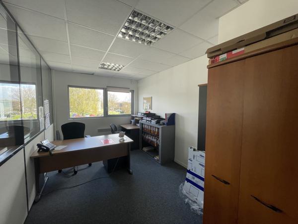 Bureaux à louer à MONT SAINT AIGNAN 76130