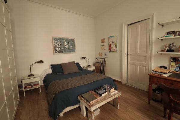 Gambetta - Garage - Cave - Faibles charges - Lumineux - Charme