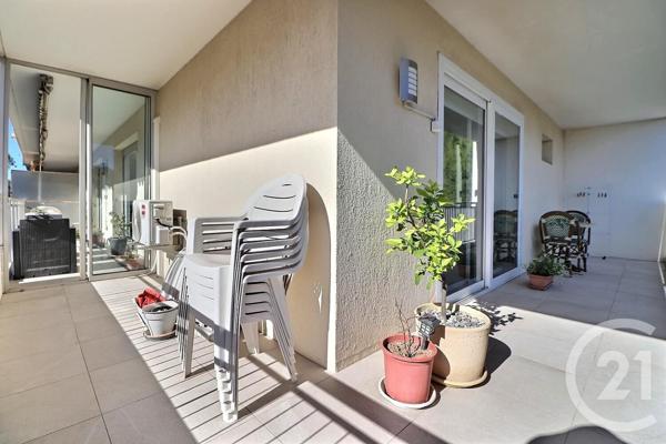 Appartement F3 à vendre  3 pièces - 78,46 m2 ST RAPHAEL - 83
