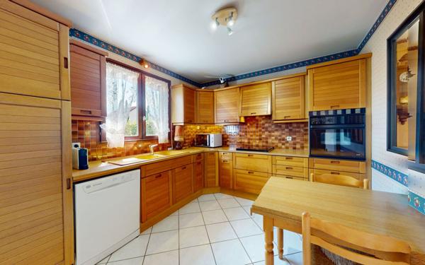 Maison à vendre    4 pièces • 110 m2 Chassieu