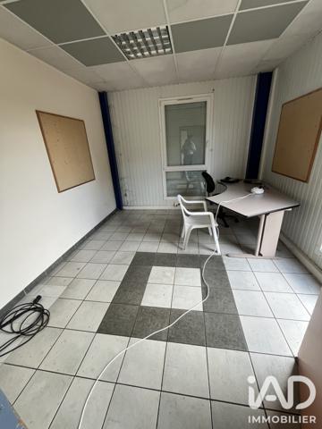 Murs commerciaux  à vendre 2 200 m² Lons-le-Saunier