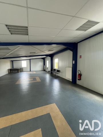 Murs commerciaux  à vendre 2 200 m² Lons-le-Saunier