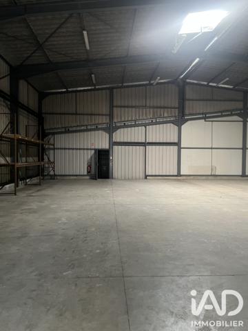 Murs commerciaux  à vendre 2 200 m² Lons-le-Saunier