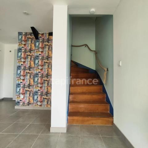 Maison individuelle 3 chambres + jardin 852M² – Calme et vue dégagée