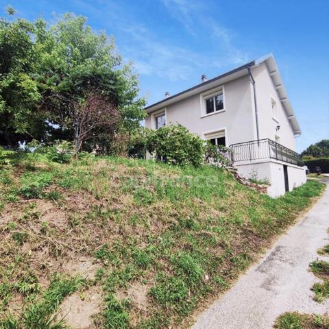 Maison individuelle 3 chambres + jardin 852M² – Calme et vue dégagée