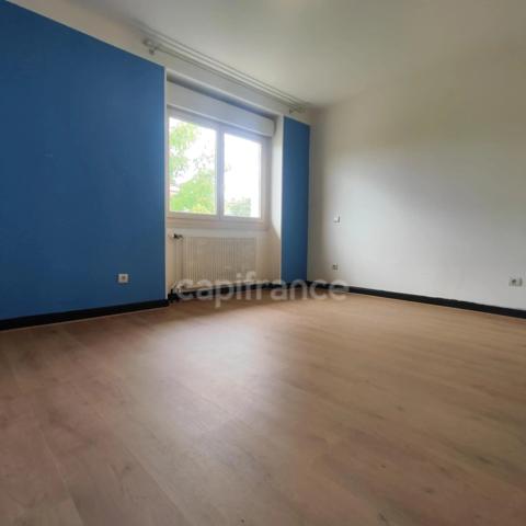 Maison individuelle 3 chambres + jardin 852M² – Calme et vue dégagée