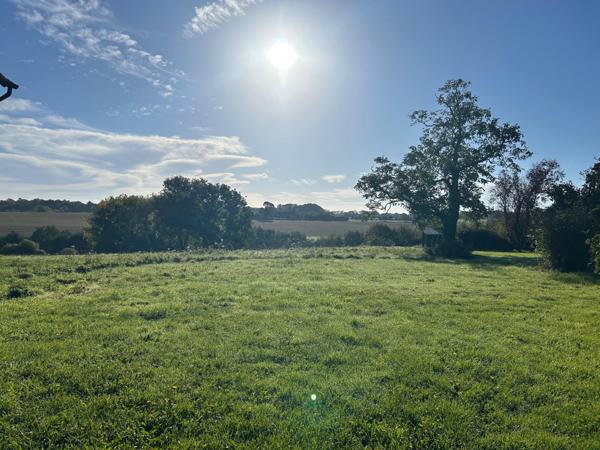 Au coeur du Perche, longère à réinventer