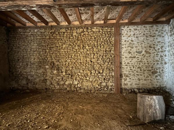 Au coeur du Perche, longère à réinventer