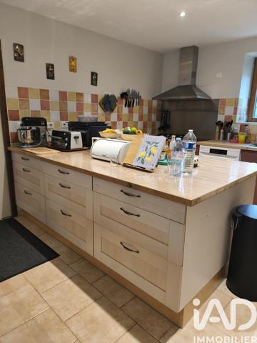 Maison à vendre 9 pièces 260 m² Chavin