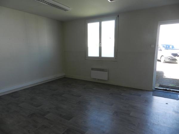 Dpt Savoie (73), à louer CHAMBERY local 32 m²